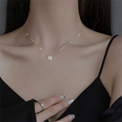 Four Leaf Clover Pendant Necklace for Women